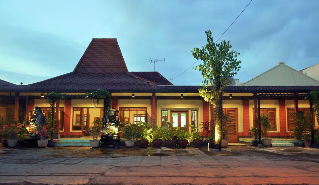 Maharani Guest House Yogyakarta Luaran gambar